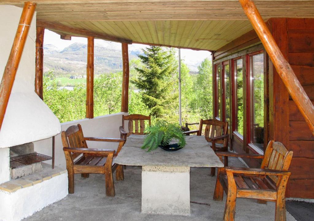 Eikelandsosen Ski Chalet | Chalet Elisabeth by Interhome
