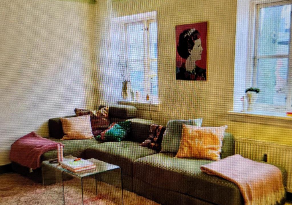 Visby Apartment | Charming and Colorful Property in Visby