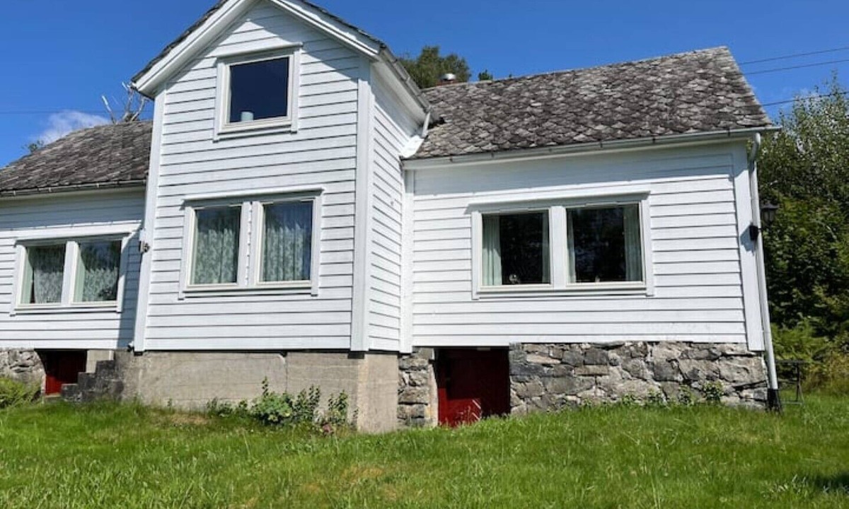Uggdalseidet House | Charming and idyllic Westland house