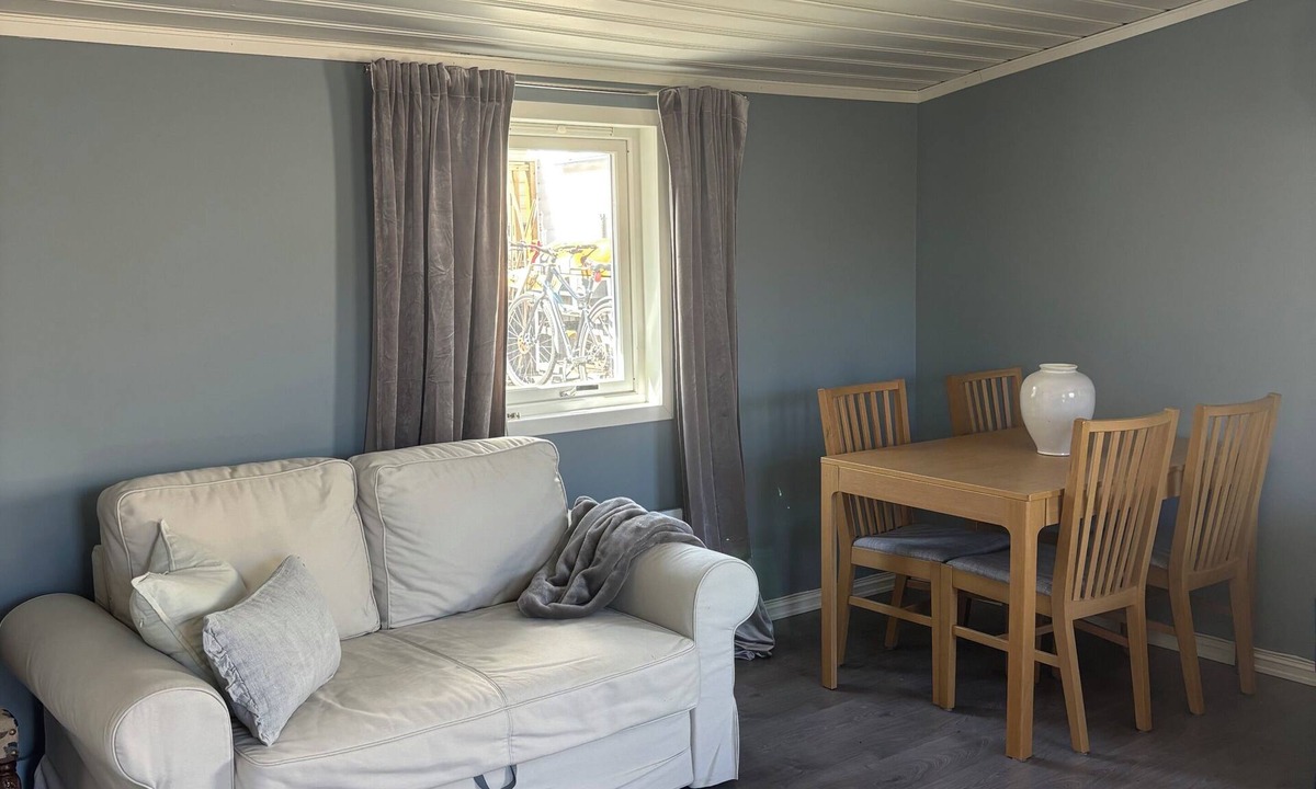 Rade Municipality Apartment | Charming carriage house with axes to heated pool