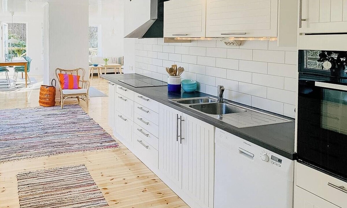 Varmdo House | Charming house with sea proximity on Djurö