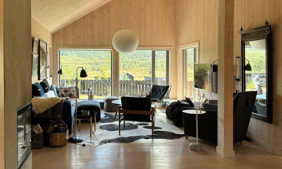 Sykkylven House | Charming mountain cabin in spectacular nature