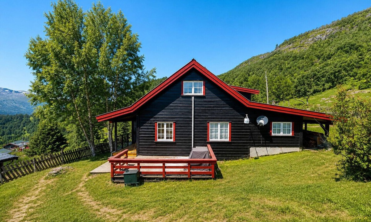 Hol Municipality Cabin | Charming mountain retreat in Sudndalen