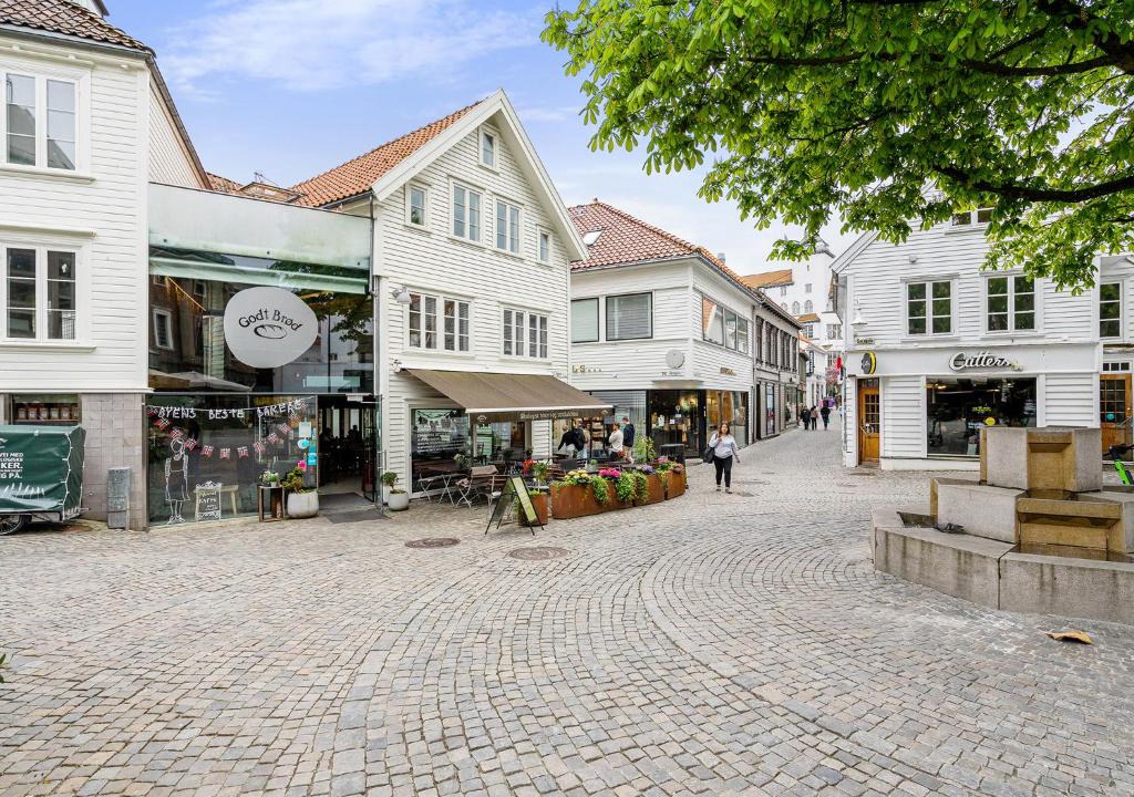 Stavanger Apartment | Charming Rooftop Apartment In Heart Of Stavanger