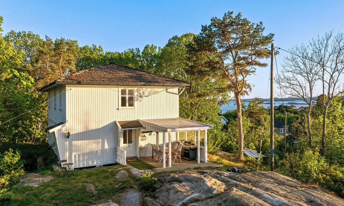 Tjome Municipality House | Charming summer house with sea view on Tjøme