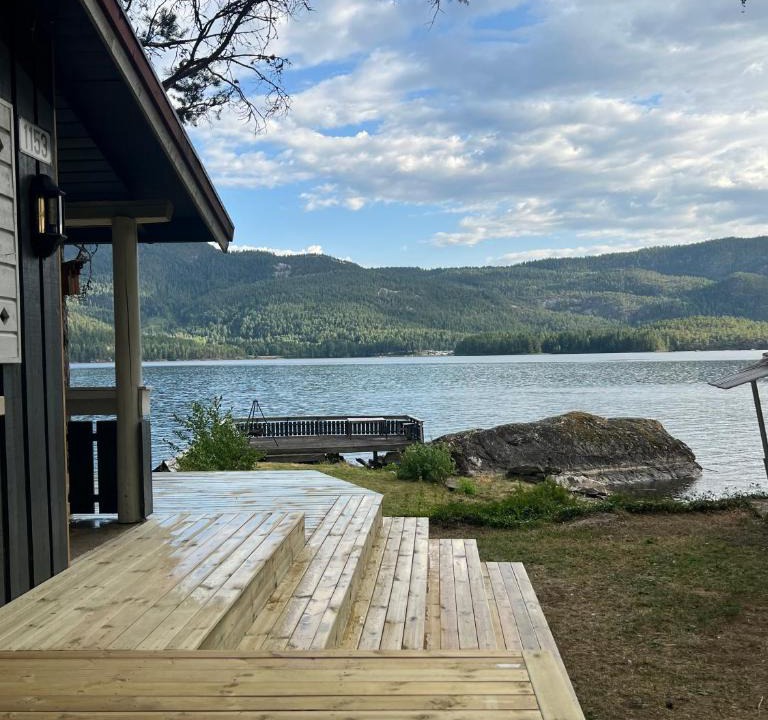 Seljord House | Charming waterside cottage by Lake in Seljord