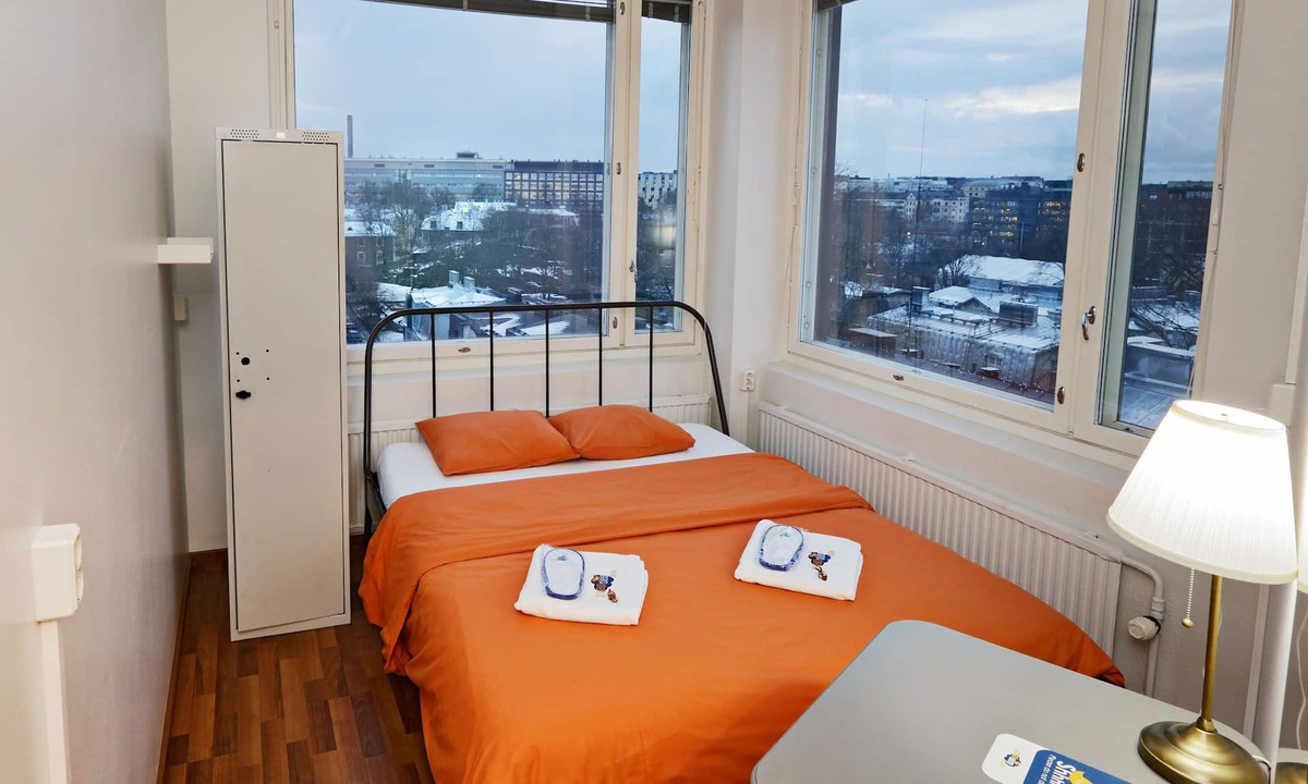 Keskinen District Hostel | CheapSleep Helsinki - Hostel