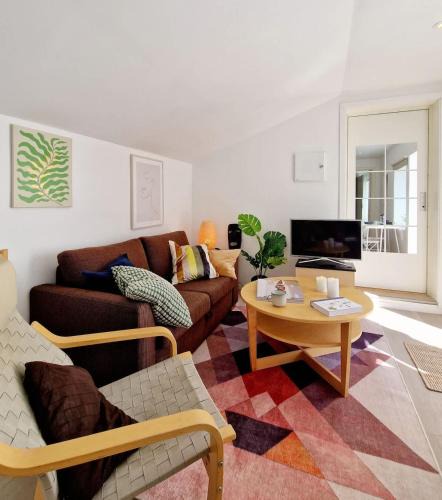 Nygard House | City center Terrace in quiet backyard - Stylish
