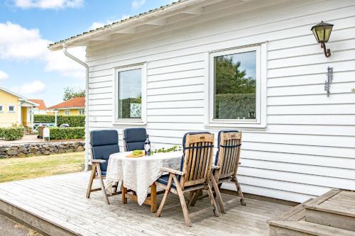 Falkenberg Villa | Close to Skrea Strand, City & Activities