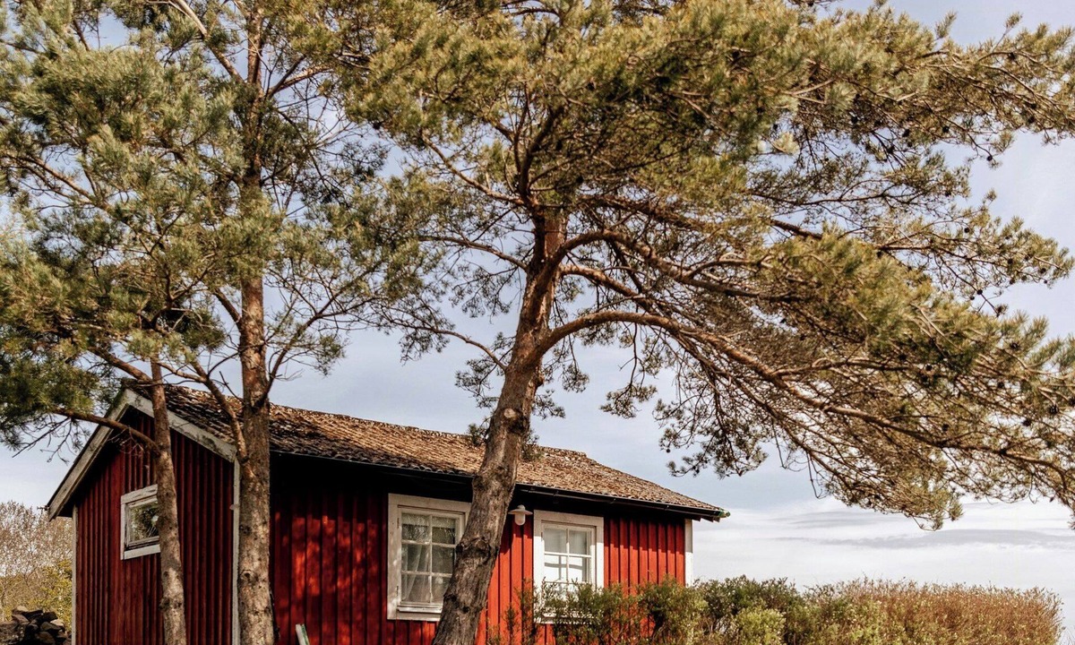 Jonstorp House | Coastal cottage by Kullaberg’s nature and sea