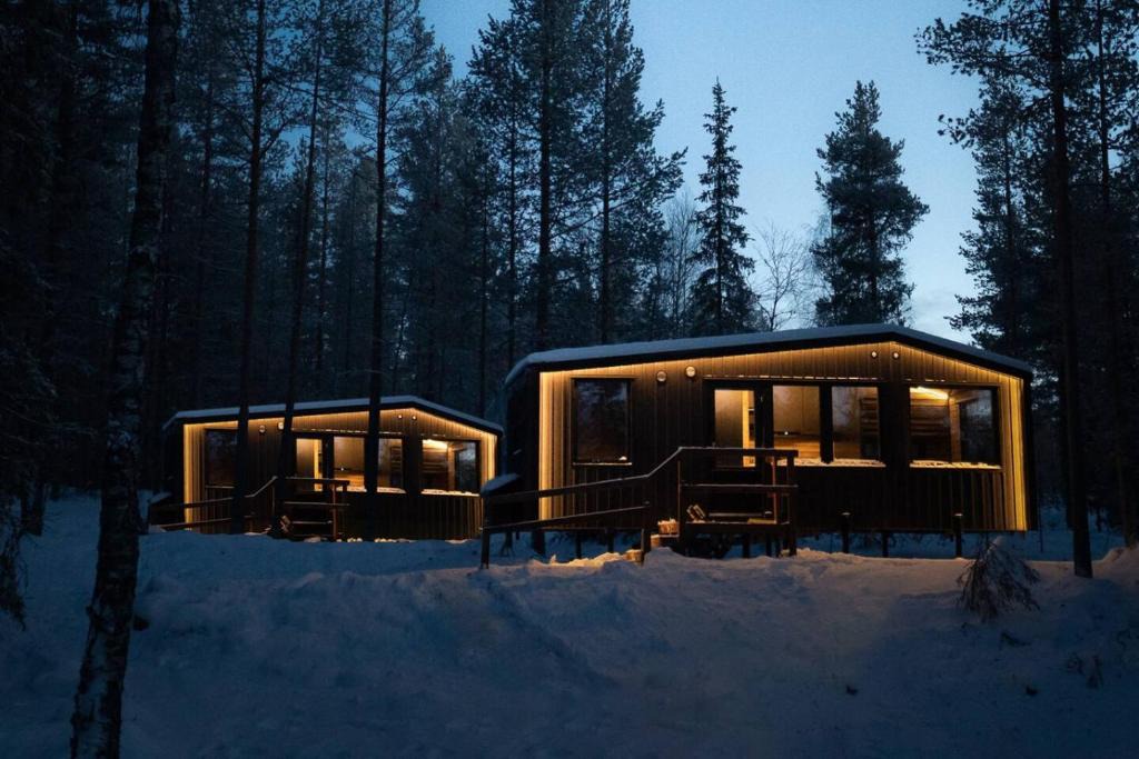 Yllas House | Compact Cabin for Remote Work and Adventures in Yllas