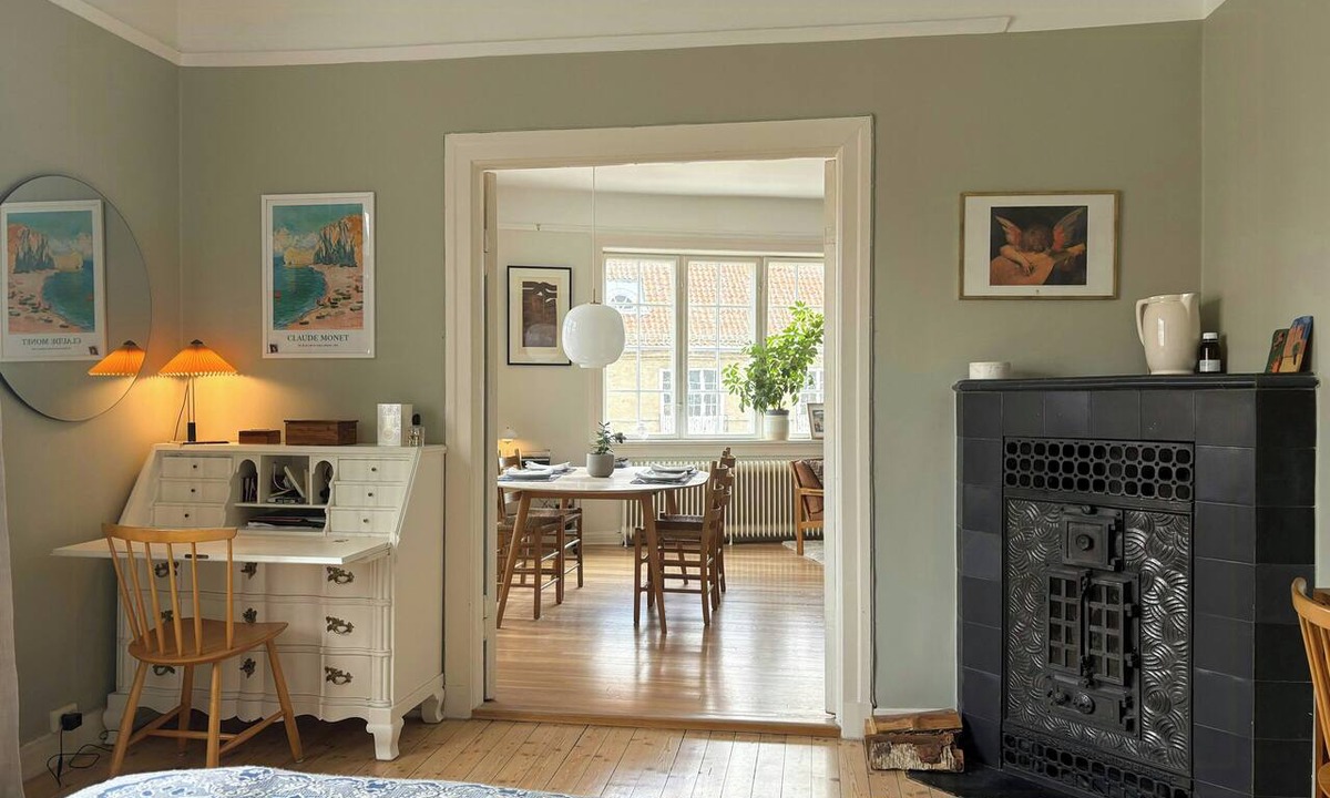 Bislett Apartment | Corner flat in a historic 1920s building