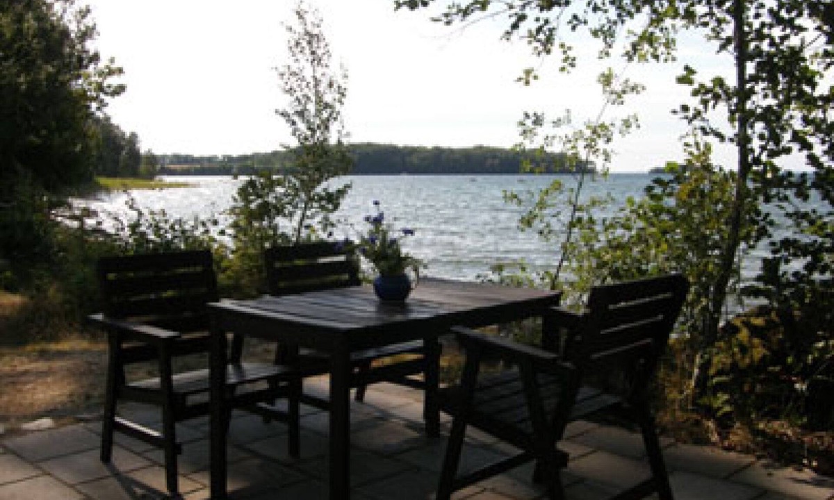 Vattern House | Cottage on the beach of Lake Vättern