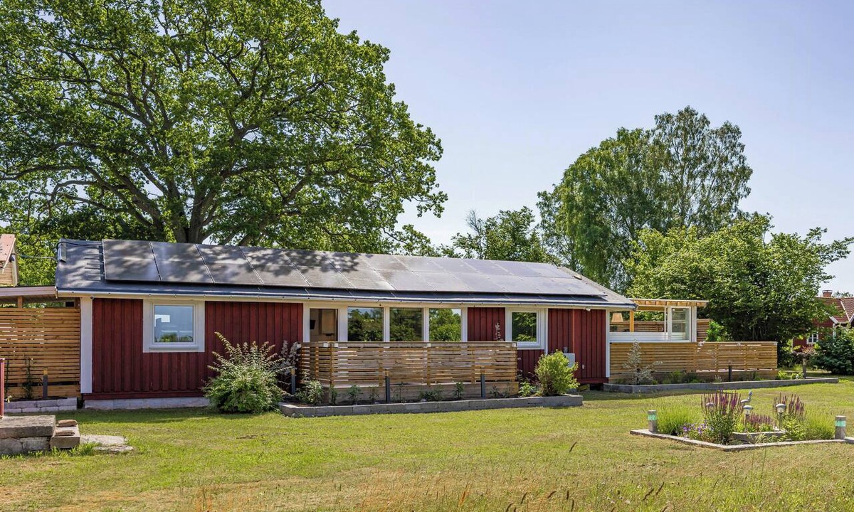 Hagaby House | Cottage with hot tub and large terrace
