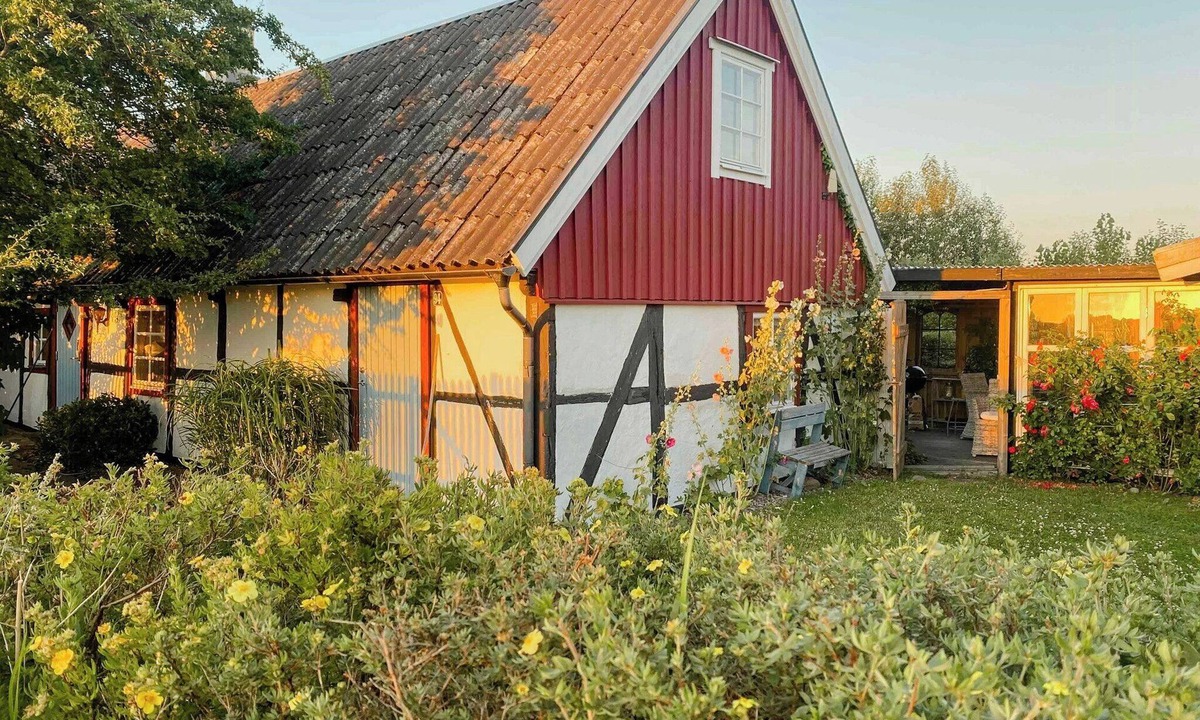 Angelholm House | Country house with preserved charm in Kullabygden