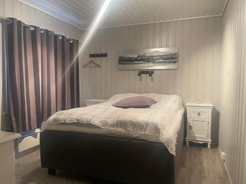 Andalsnes House | Countryside apartment close to sea and mountains