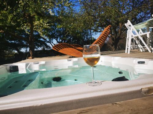Klagstorp House | Countryside Getaway with Jacuzzi and Sunset Views