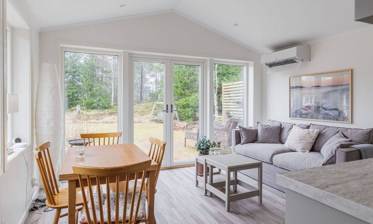 Vaddo Cottage | Cozy 2BR Retreat by the Sea