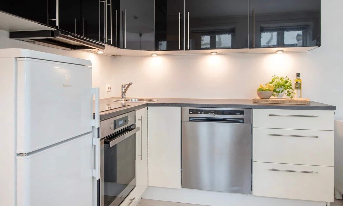 Alesund Apartment | Cozy Apartment in Central Alesund Close to Everything