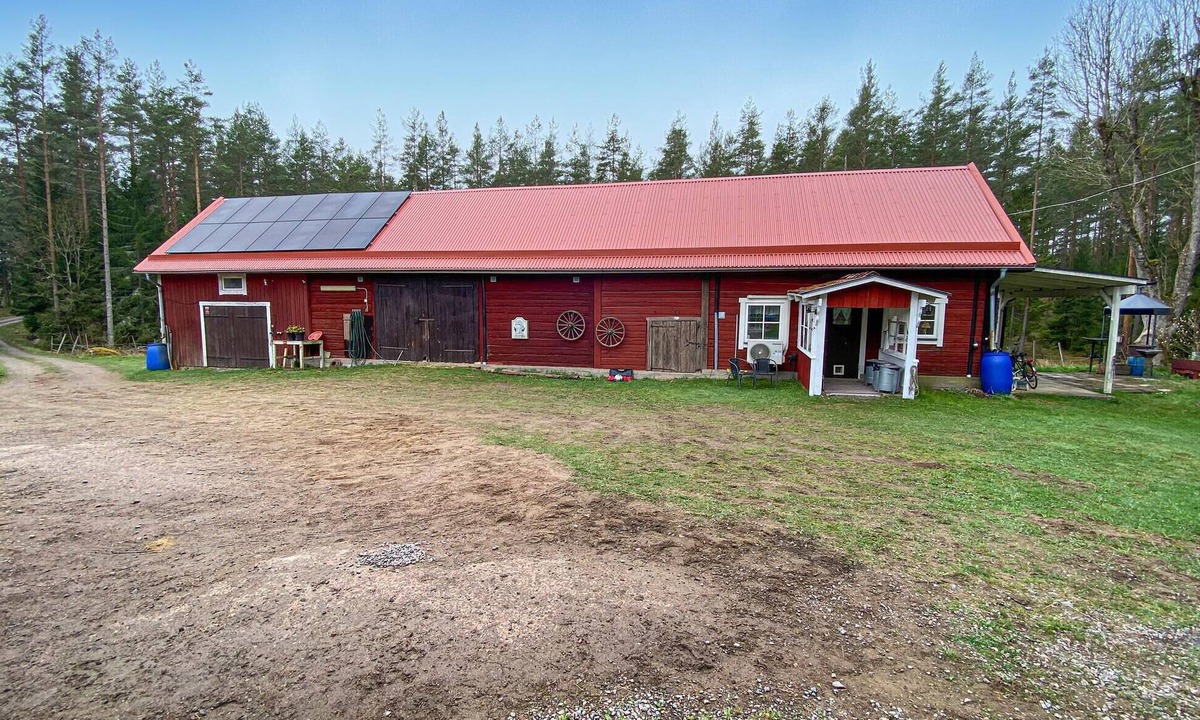 Skarblacka Apartment | Cozy apartment in Skärblacka with WiFi