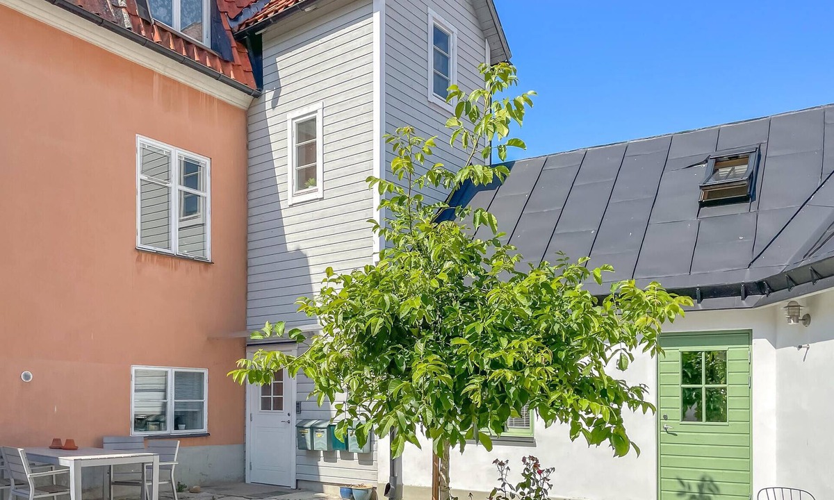 Innerstaden Apartment | Cozy apartment in Visby with WiFi
