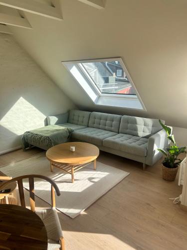Arstad Apartment | Cozy Apartment Near Centrum with Sunny Terrace