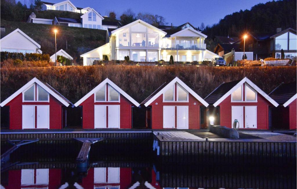 Strand Municipality Apartment | Cozy Apartment In Fister With Wifi