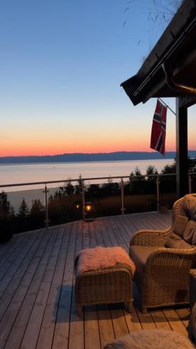 Frosta Ski Chalet | Cozy cabin by the sea