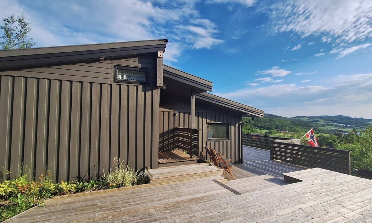 Frosta Cabin | Cozy Cabin in Frosta with Fjord Views - Fishing & Hiking near Trondheim