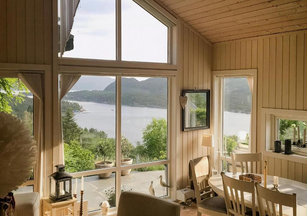 Suldal House | Cozy Cabin With Økstrafjord View