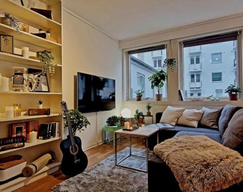 Bergen City Centre House | Cozy condo near Bryggen Full kitchen Elevator