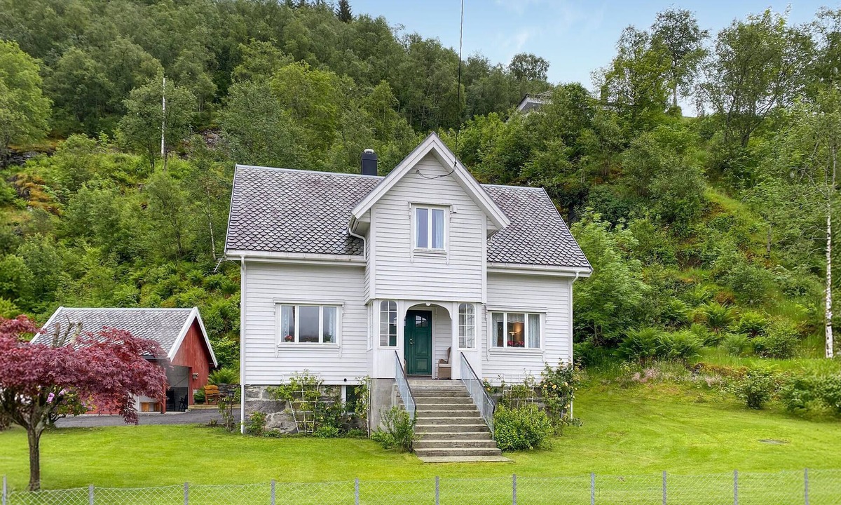 Aheim House | Cozy home in åheim with house a panoramic view