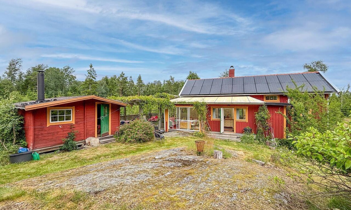 Orust Municipality House | Cozy home in Ellös with sauna