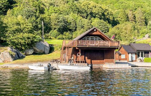 Farsund House | Cozy Home In Farsund With House Sea View
