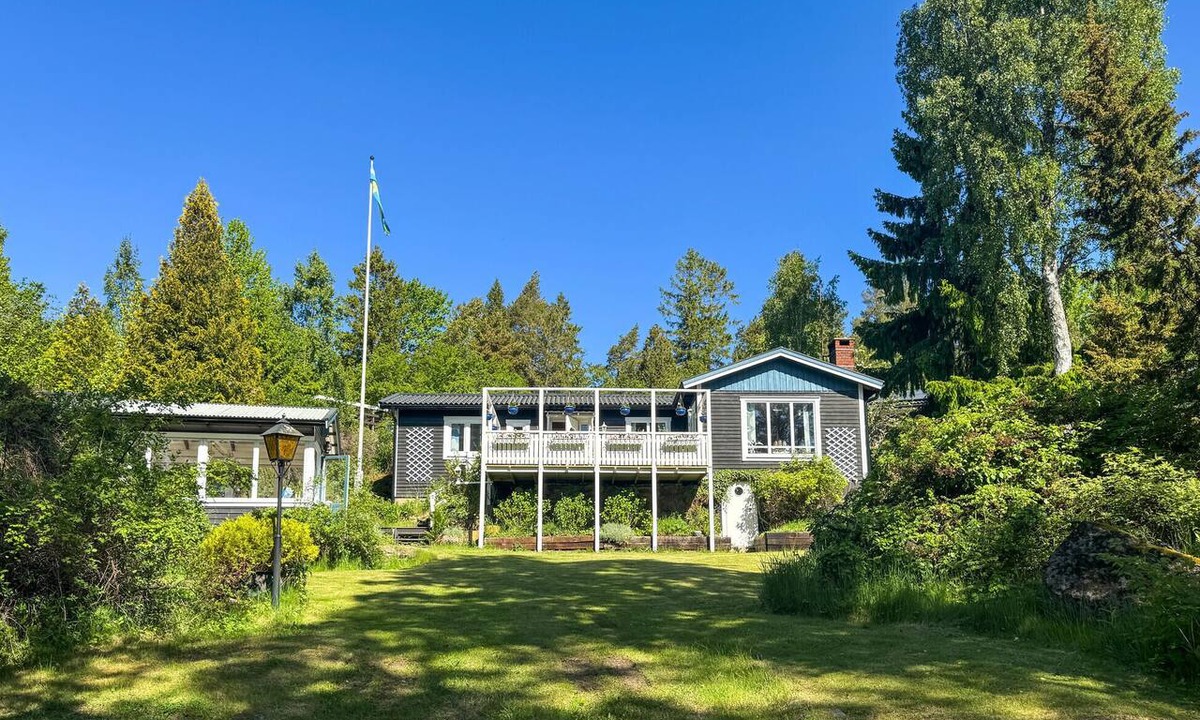 Askersund Municipality House | Cozy home in Motala with sauna