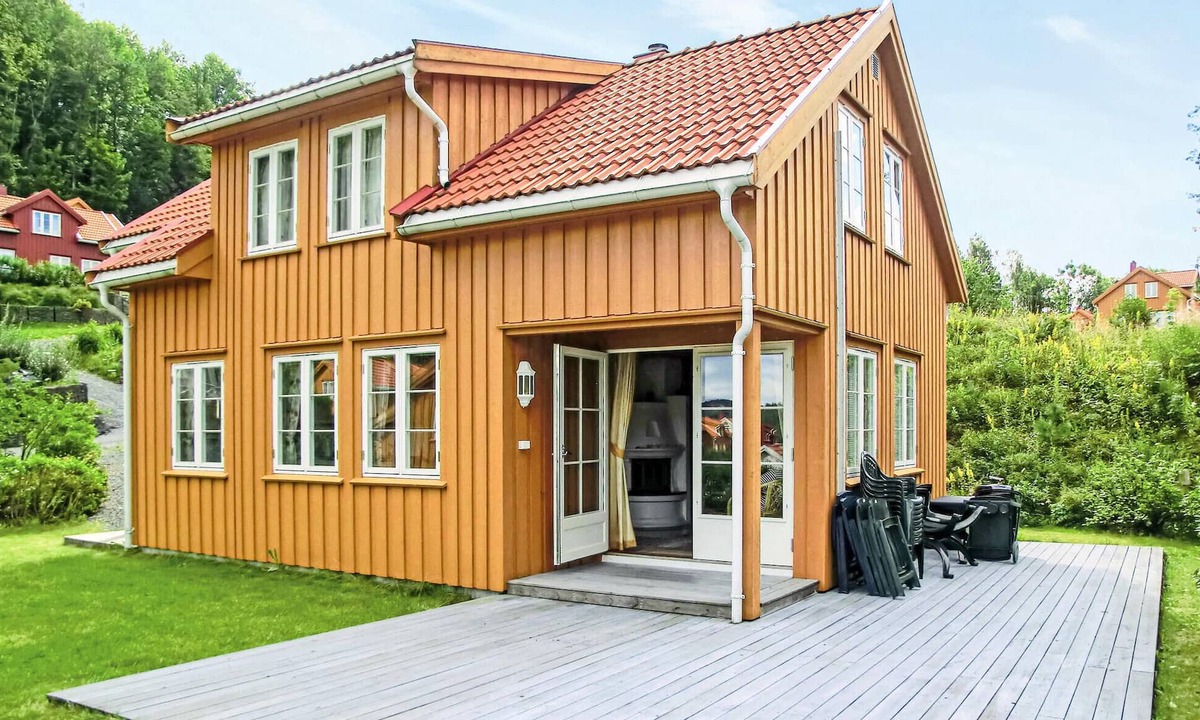Songe House | Cozy home in Risør with sauna