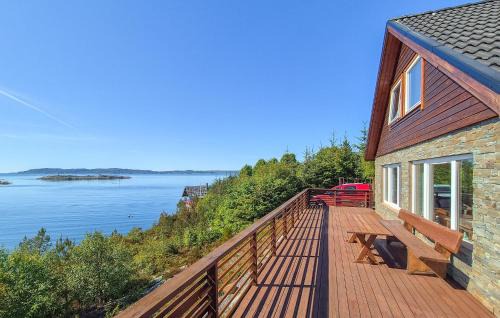 Sveio House | Cozy Home In Sveio With Wifi