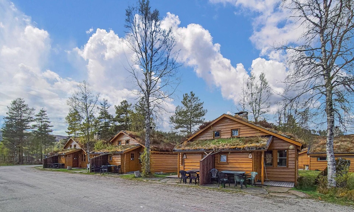 Tjørhom House | Cozy home in Tjørhom with sauna