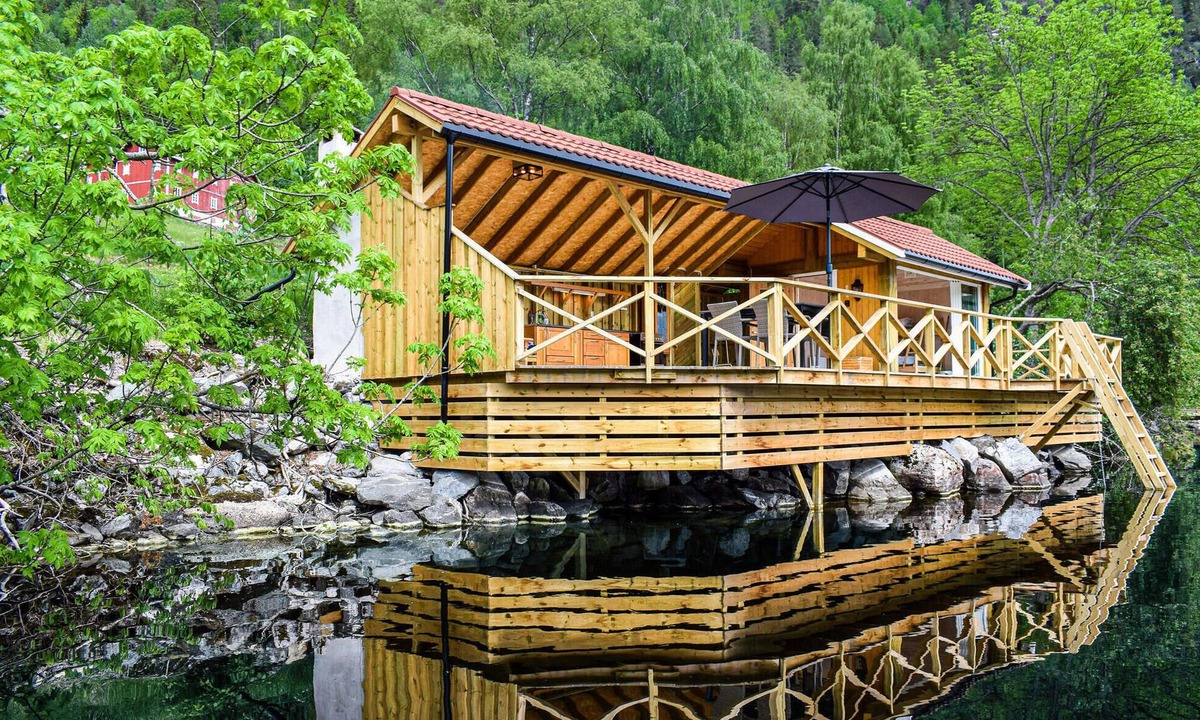 Kviteseid House | Cozy home in Vråliosen with sauna