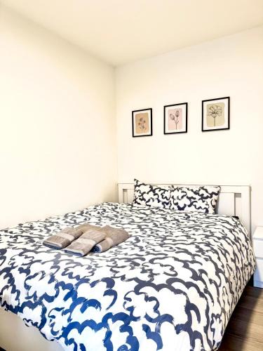 Lantinen District House | Cozy Private ROOM with Balcony, 10mins to Helsinki center, Free parking