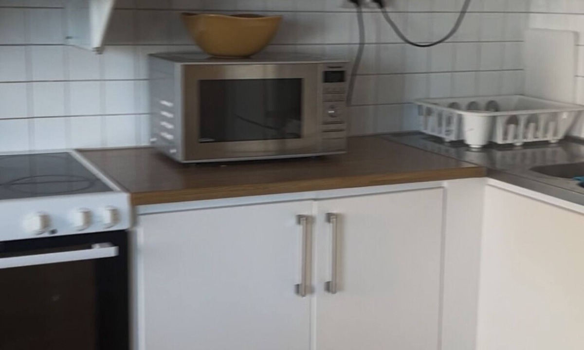 Akalla Bed & Breakfast | Cozy studio near metro and city center