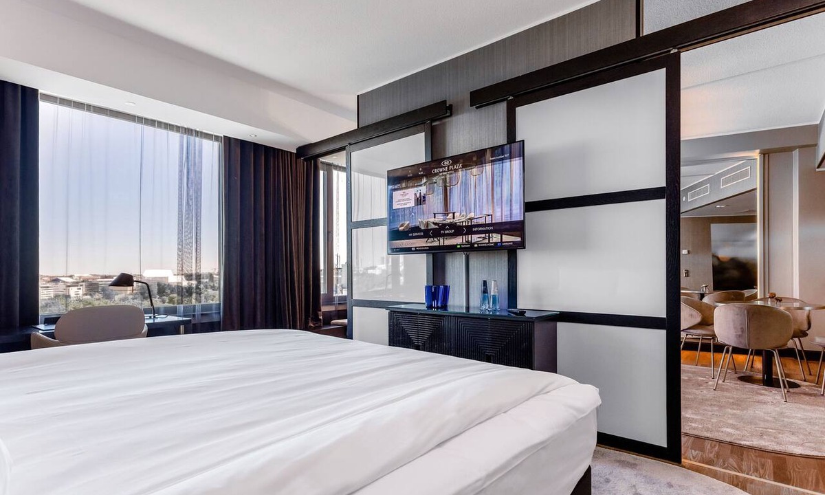 Toolo Hotel | Crowne Plaza Helsinki by IHG