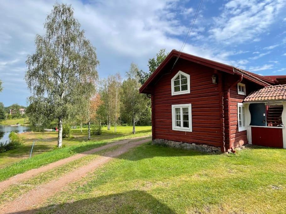 Leksand Municipality House | Dalastuga med tillgång till badplats