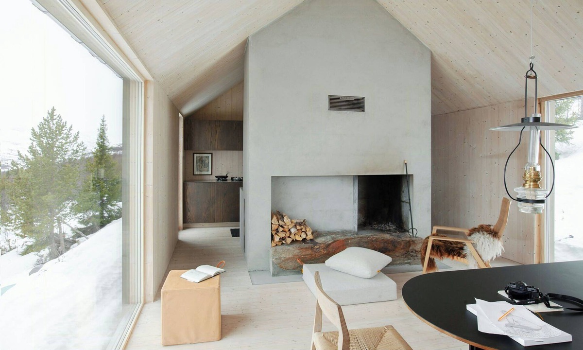 Vang House | Designer cabin with mountain views in Valdres