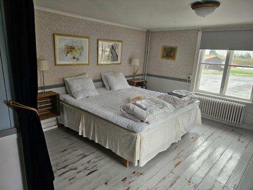 Mariefred Hostel | Djurgårdsportens vandrarhem