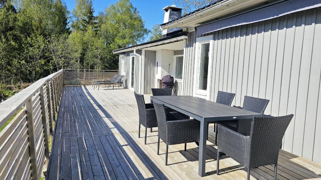 Svanesund House | Dog-friendly house with large garden in Svanesund SE09173