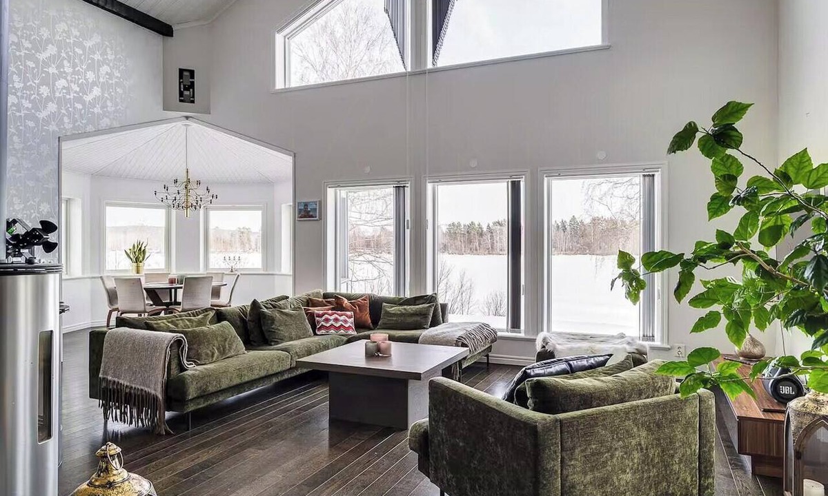 Ljusdal House | Dream house by the river with jacuzzi and sauna