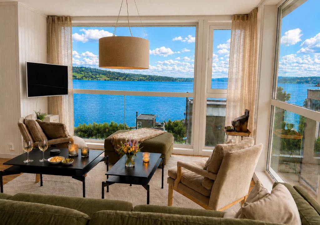 Gjovik Villa | Eksklusiv hytte, Utsikt, ro og høy komfort
