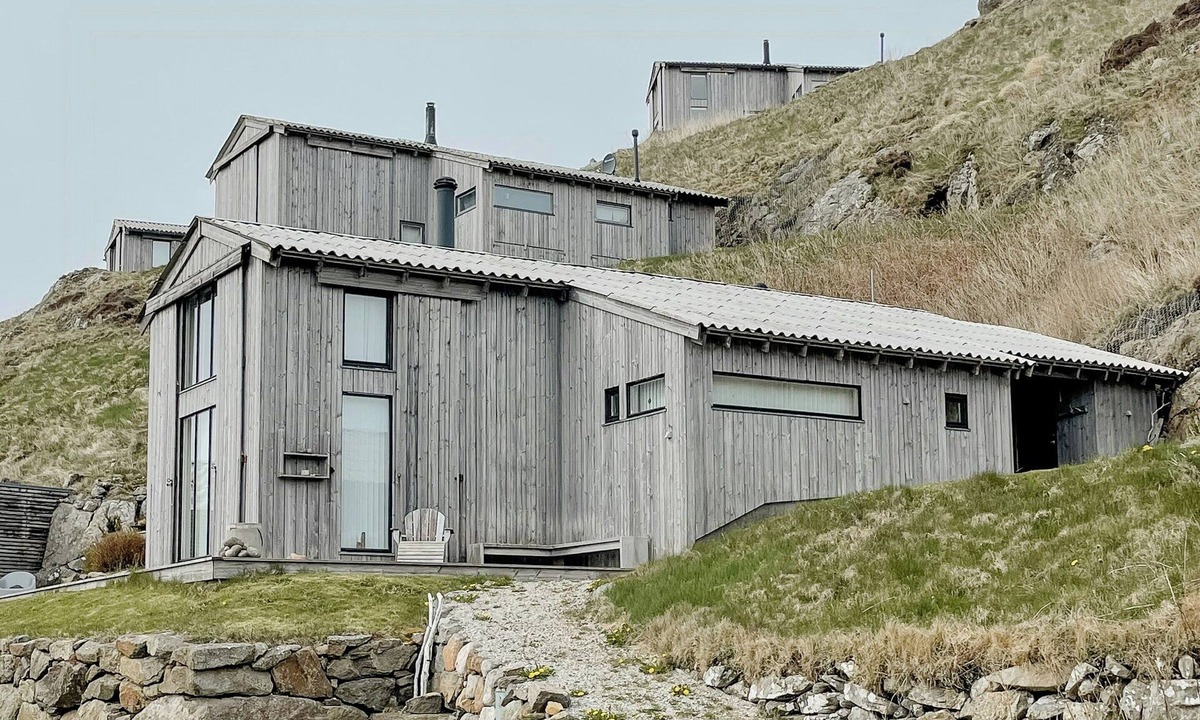Eigersund kommune House | Enjoy sea breeze in architectural gem