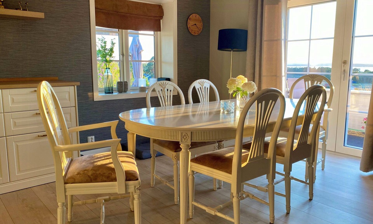 Larvik House | Enjoy views in Helgeroa, near the beach